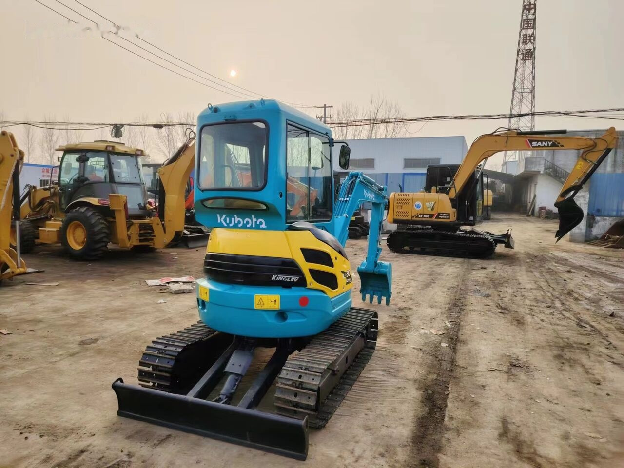Kubota U30 - حفارة مصغرة: صور 3 Kubota U30 - حفارة مصغرة: صور 3