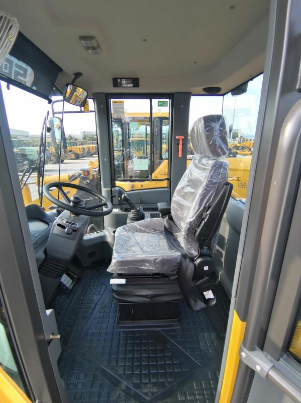 SDLG 956F - اللودر بعجل: صور 3 SDLG 956F - اللودر بعجل: صور 3