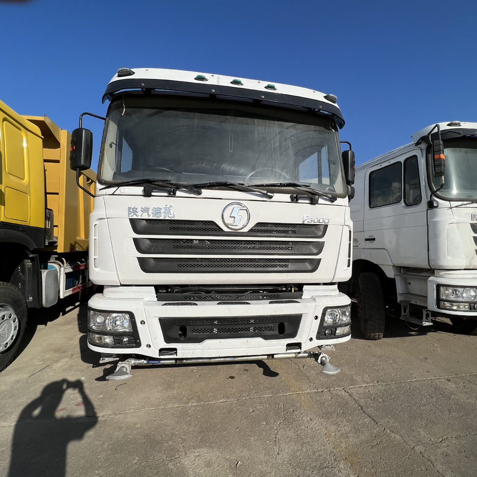 SHACMAN F3000 Water Truck - شاحنة: صور 1 SHACMAN F3000 Water Truck - شاحنة: صور 1