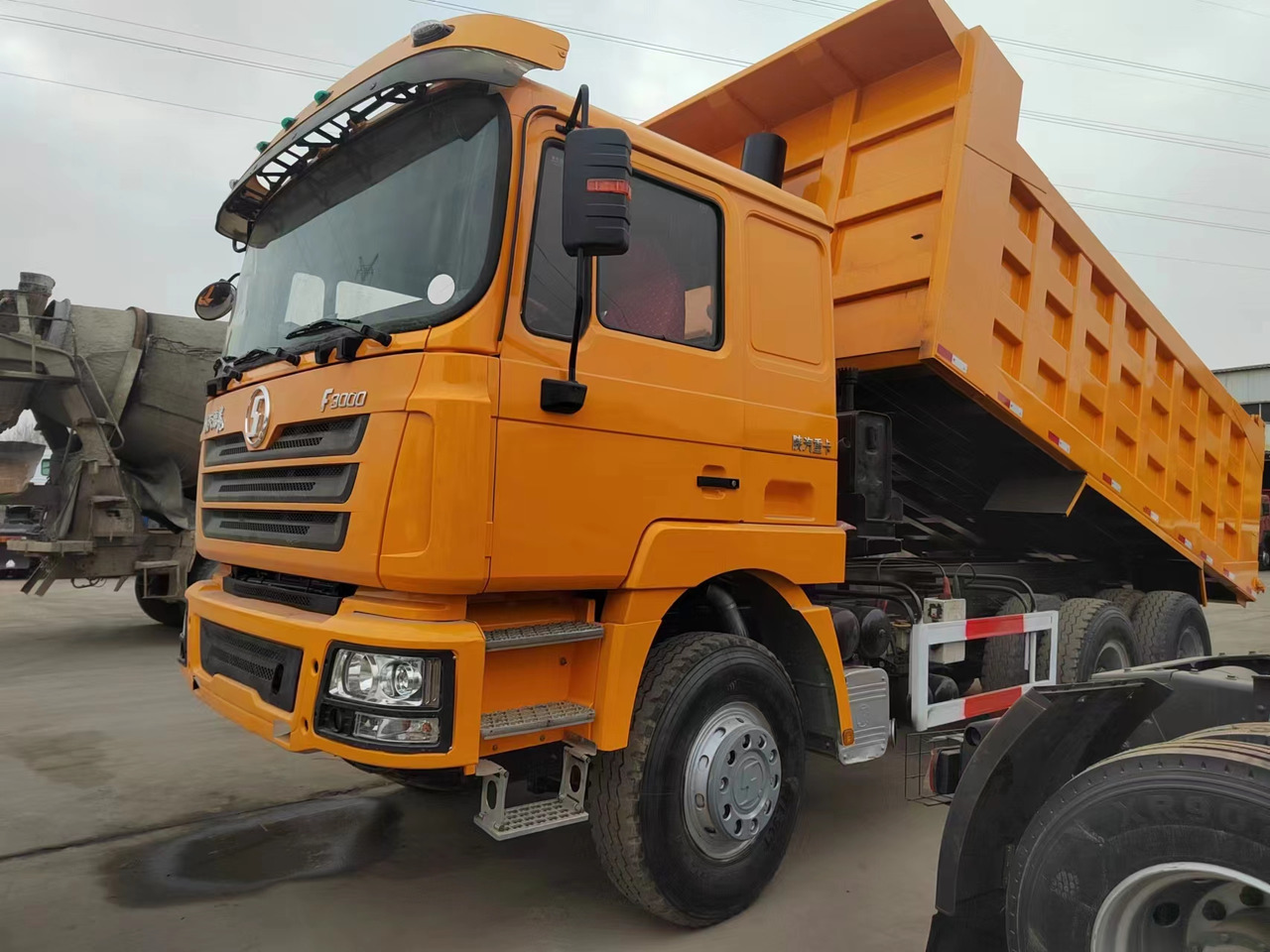 SHACMAN F3000 - قلابات: صور 4 SHACMAN F3000 - قلابات: صور 4