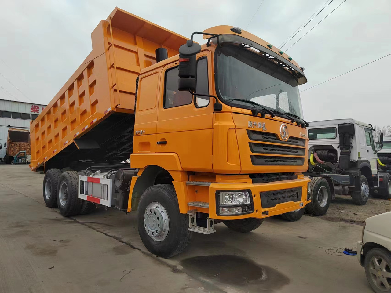 SHACMAN F3000 - قلابات: صور 1 SHACMAN F3000 - قلابات: صور 1