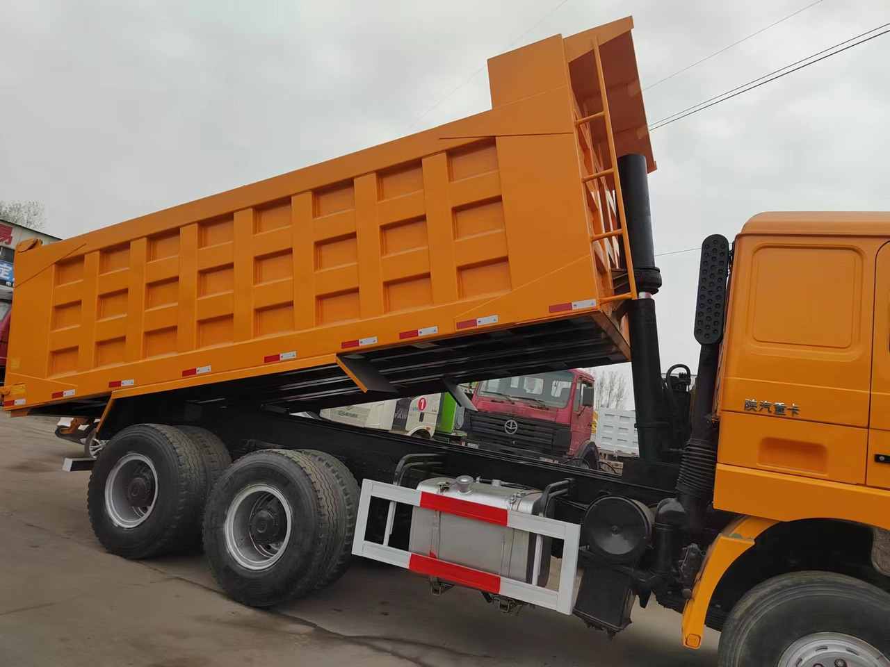 SHACMAN F3000 - قلابات: صور 5 SHACMAN F3000 - قلابات: صور 5