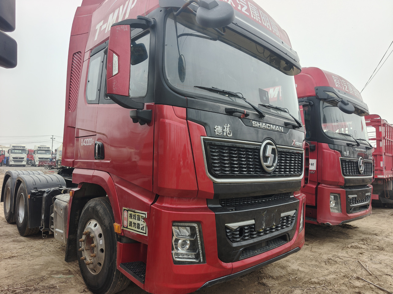 SHACMAN X5000 - شاحنة جرار: صور 1 SHACMAN X5000 - شاحنة جرار: صور 1