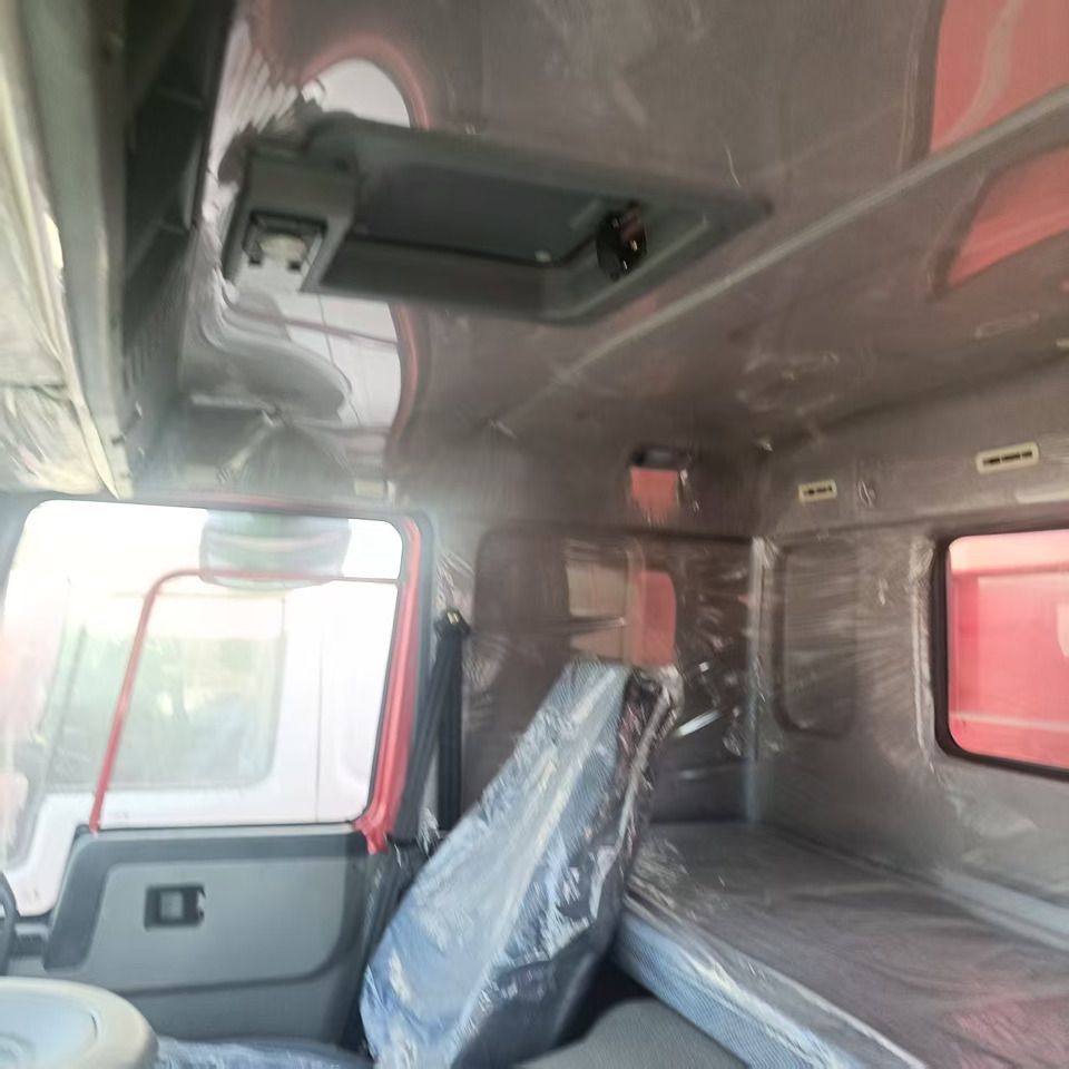 قلابات SINOTRUK HOWO 8x4: صور 7