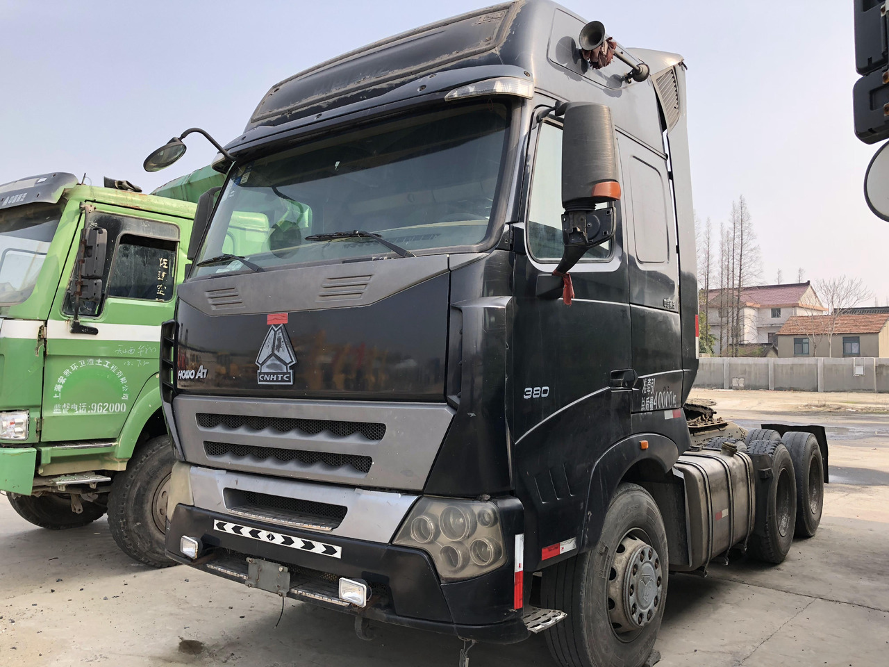 SINOTRUK HOWO A7 - شاحنة جرار: صور 3 SINOTRUK HOWO A7 - شاحنة جرار: صور 3