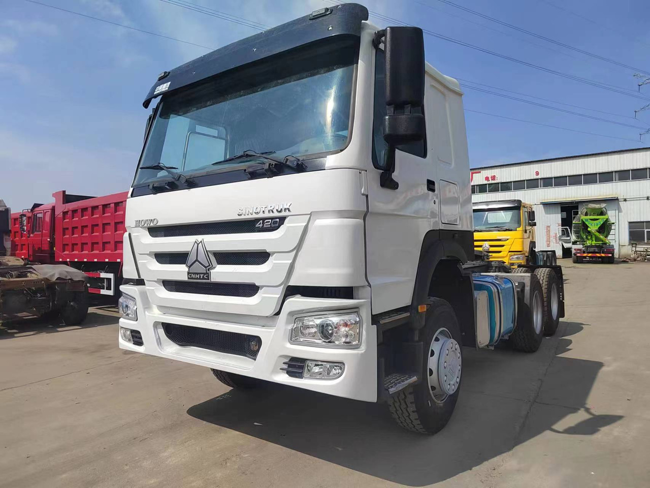 SINOTRUK HOWO trailer head - شاحنة جرار: صور 1 SINOTRUK HOWO trailer head - شاحنة جرار: صور 1