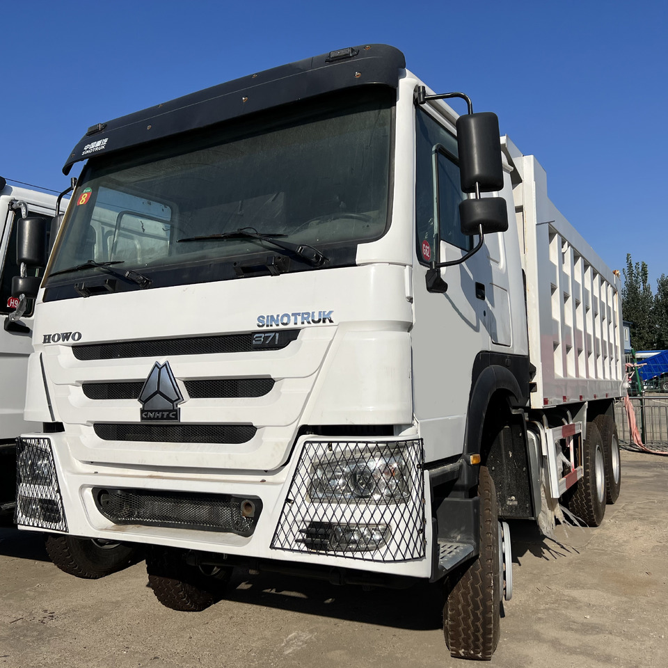 SINOTRUK HOWO - قلابات: صور 5 SINOTRUK HOWO - قلابات: صور 5