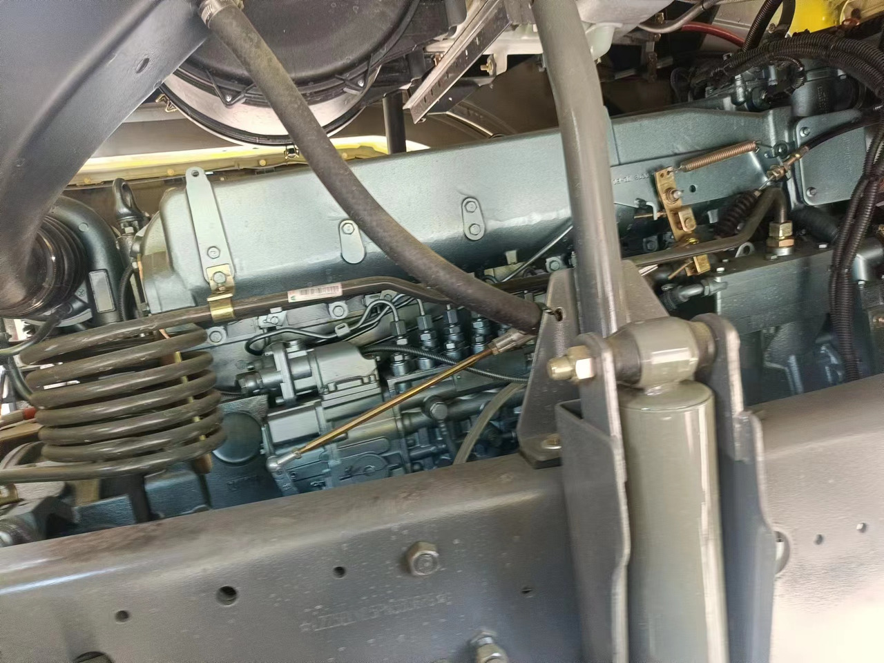 قلابات SINOTRUK HOWO: صور 9