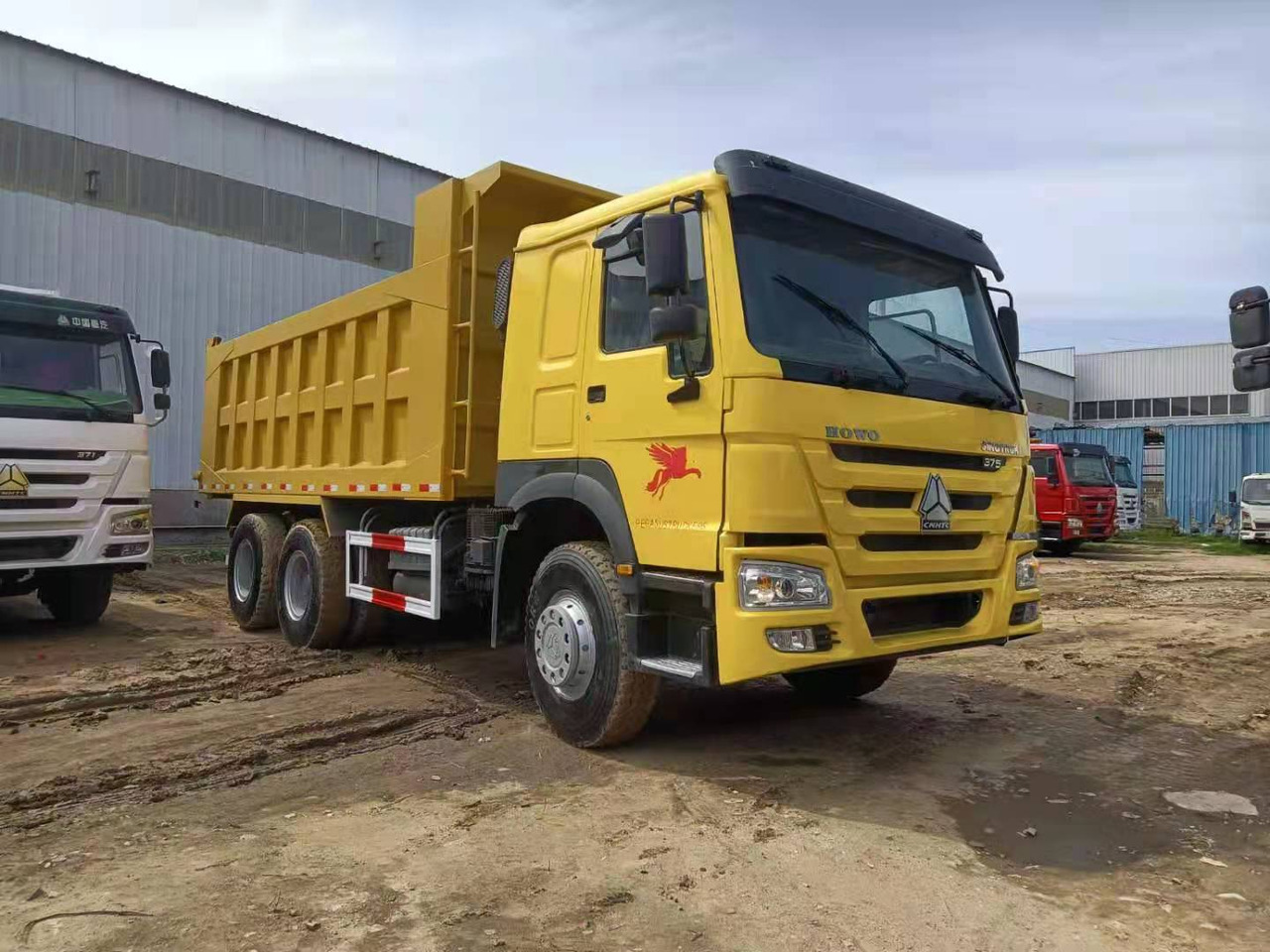 SINOTRUK HOWO - قلابات: صور 1 SINOTRUK HOWO - قلابات: صور 1