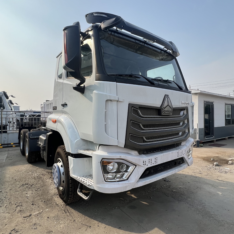SINOTRUK HOWO - شاحنة جرار: صور 3 SINOTRUK HOWO - شاحنة جرار: صور 3