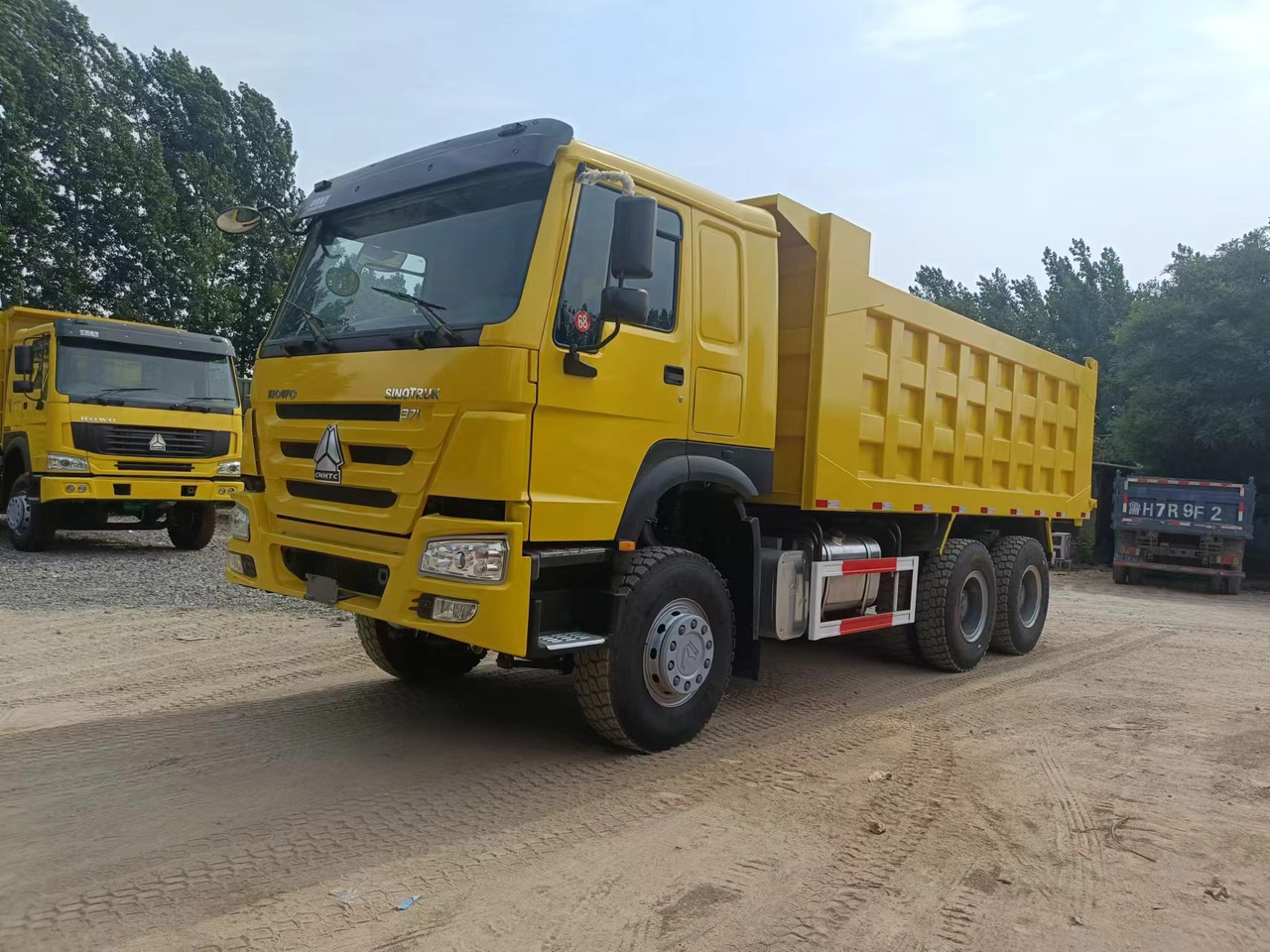 SINOTRUK HOWO - قلابات: صور 4 SINOTRUK HOWO - قلابات: صور 4