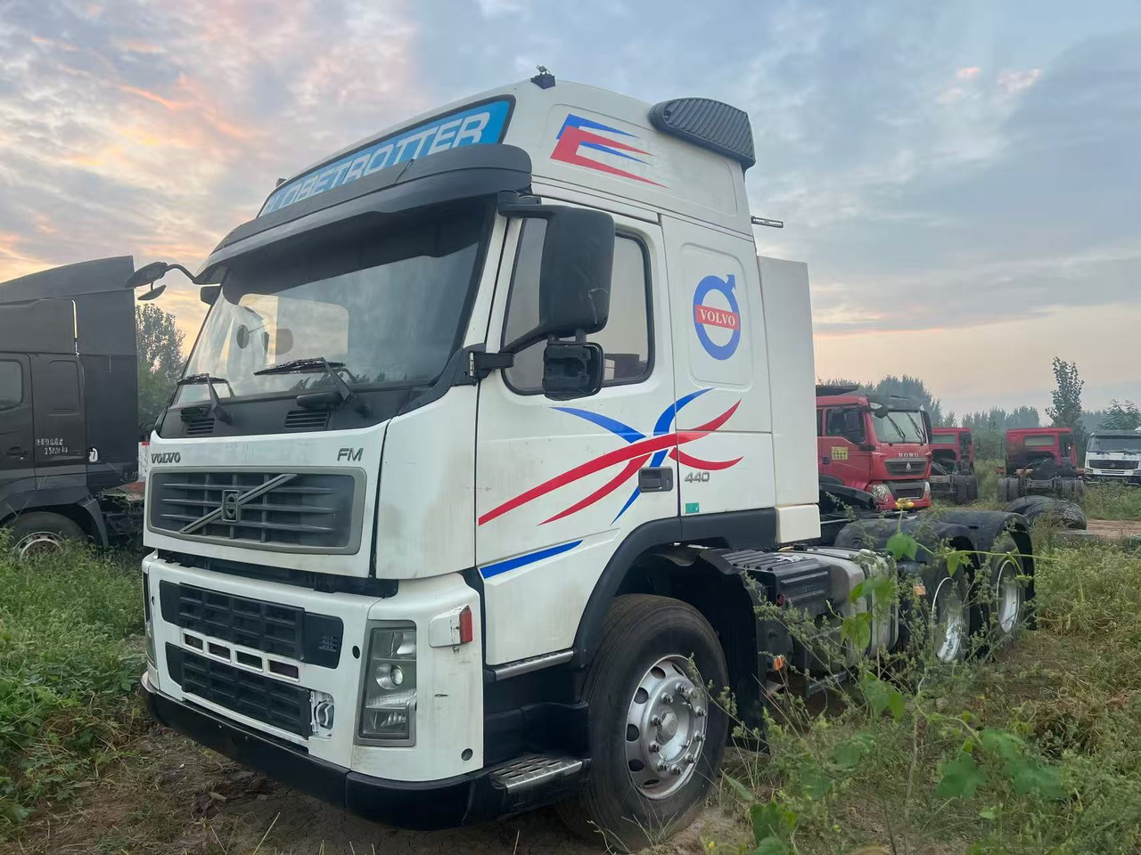 VOLVO FM440 - شاحنة جرار: صور 1 VOLVO FM440 - شاحنة جرار: صور 1