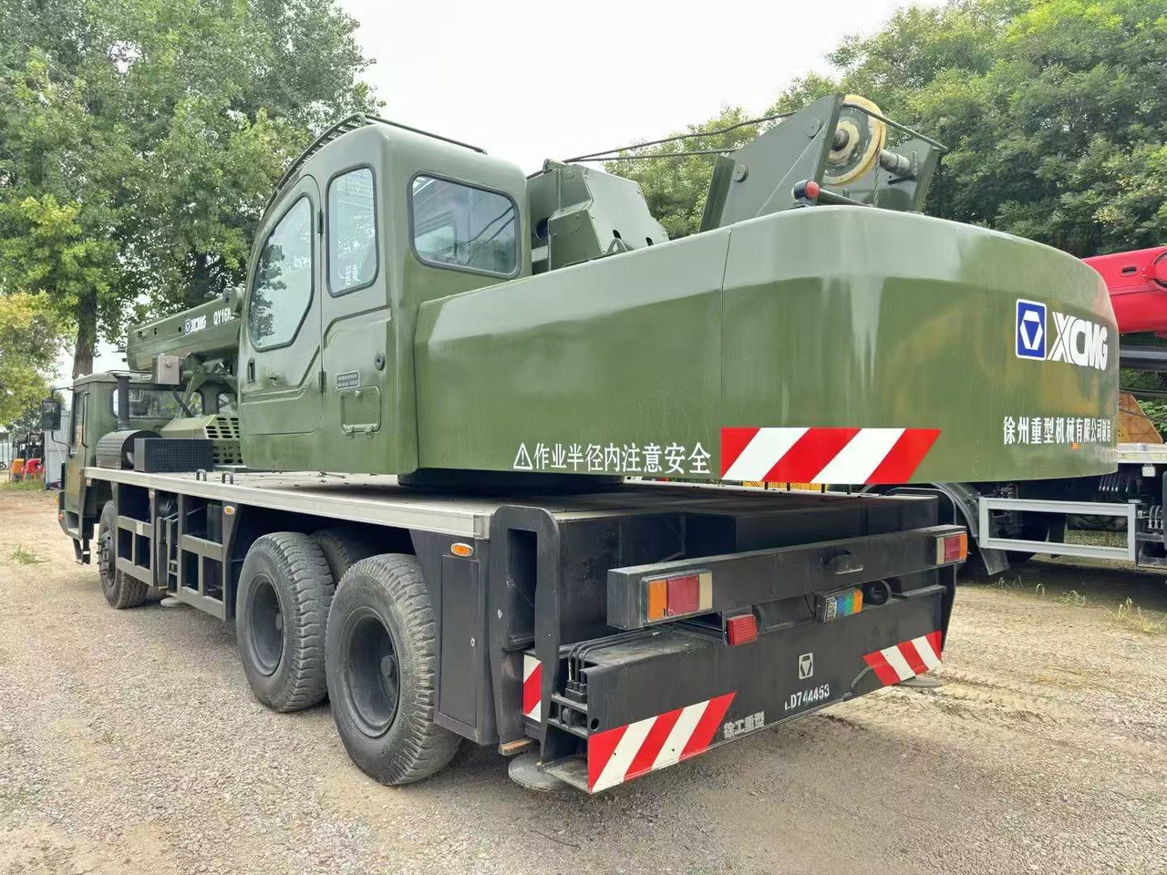 XCMG QY16KJ - شاحنة كرين: صور 2 XCMG QY16KJ - شاحنة كرين: صور 2