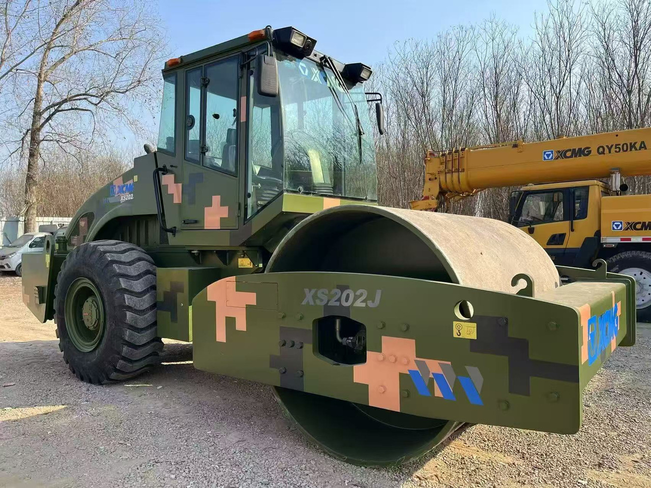 XCMG XS202J - مدحلة الأسفلت: صور 2 XCMG XS202J - مدحلة الأسفلت: صور 2