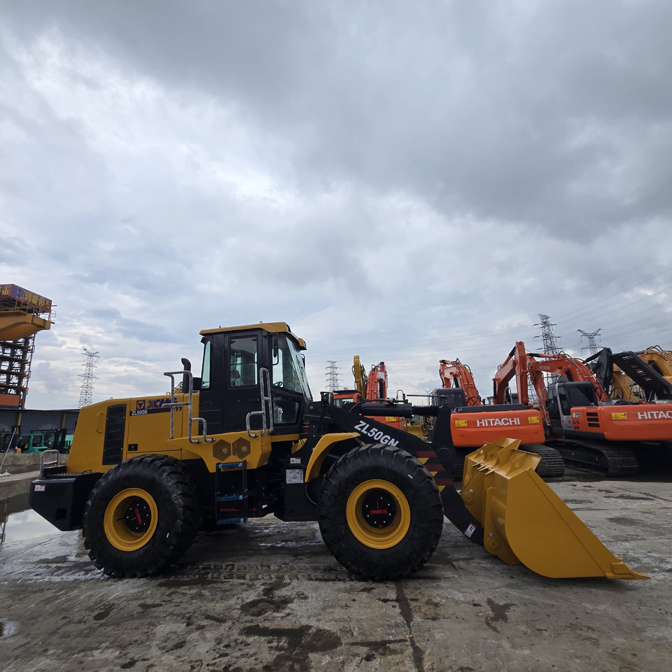 XCMG ZL50GN - اللودر بعجل: صور 5 XCMG ZL50GN - اللودر بعجل: صور 5