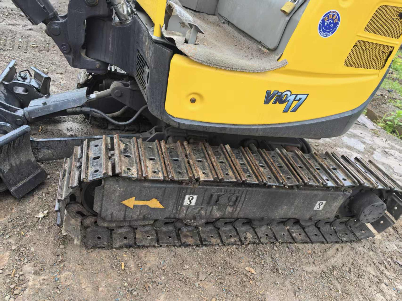 YANMAR Vio17 - حفارة مصغرة: صور 2 YANMAR Vio17 - حفارة مصغرة: صور 2