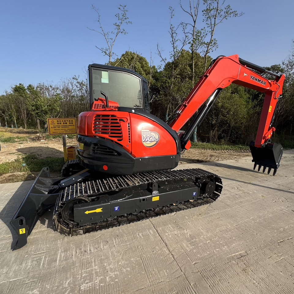 Yanmar Vio80 - حفارات زحافة: صور 1 Yanmar Vio80 - حفارات زحافة: صور 1