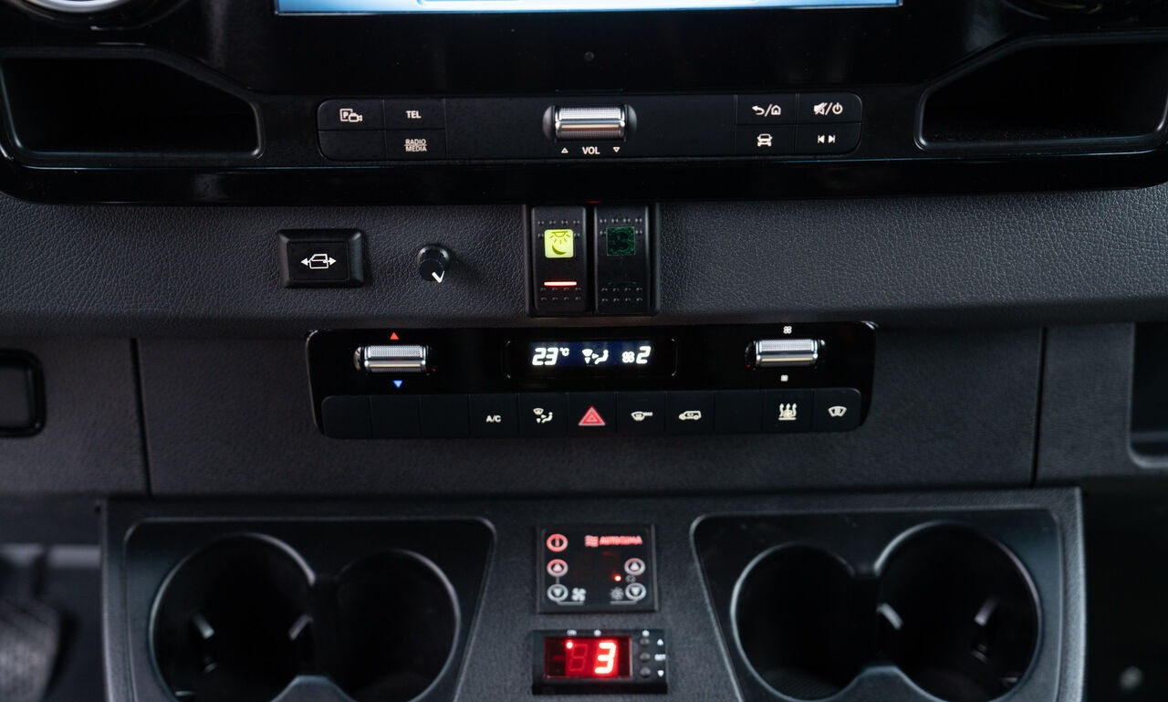 تأجير Mercedes-Benz Sprinter Mercedes-Benz Sprinter: صور 7