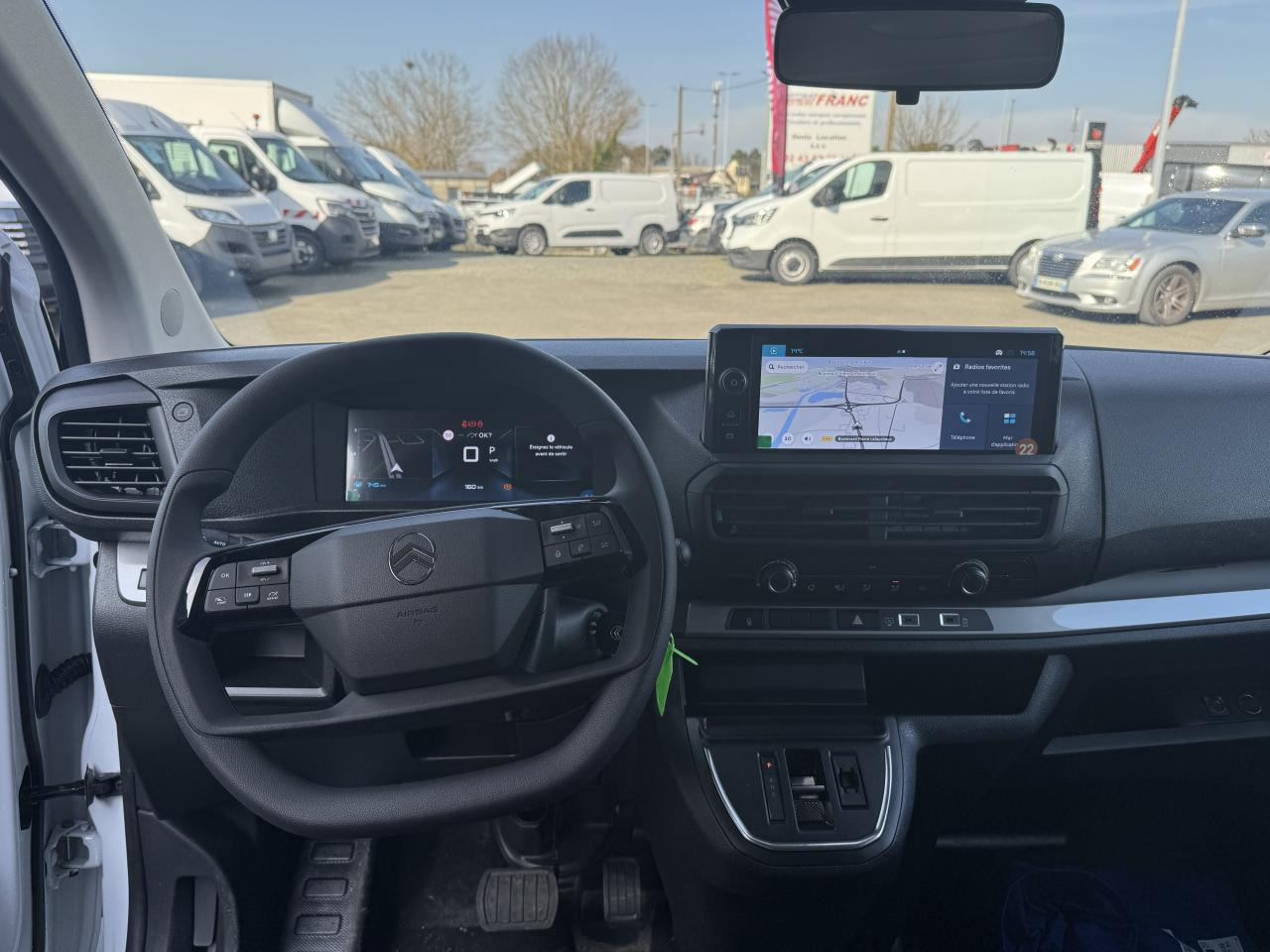 CITROEN jumpy M 2.0 HDI 180 EAT-8 CABINE APPROFONDIE 5 PLACES - الشاحنات الصغيرة كابينة مزدوجة: صور 4 CITROEN jumpy M 2.0 HDI 180 EAT-8 CABINE APPROFONDIE 5 PLACES - الشاحنات الصغيرة كابينة مزدوجة: صور 4