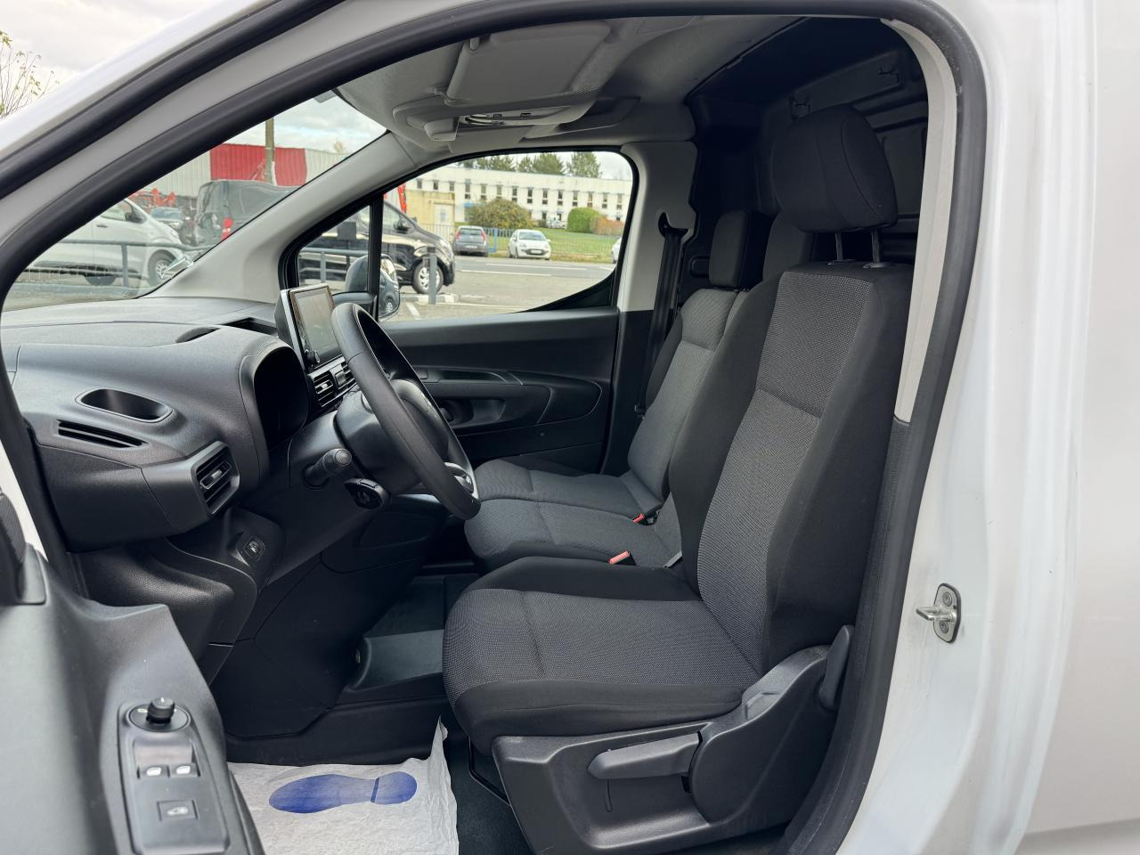 Citroen Berlingo M 650KG BLUEHDI 100 S&S DRIVER BVM5 - فان: صور 5 Citroen Berlingo M 650KG BLUEHDI 100 S&S DRIVER BVM5 - فان: صور 5