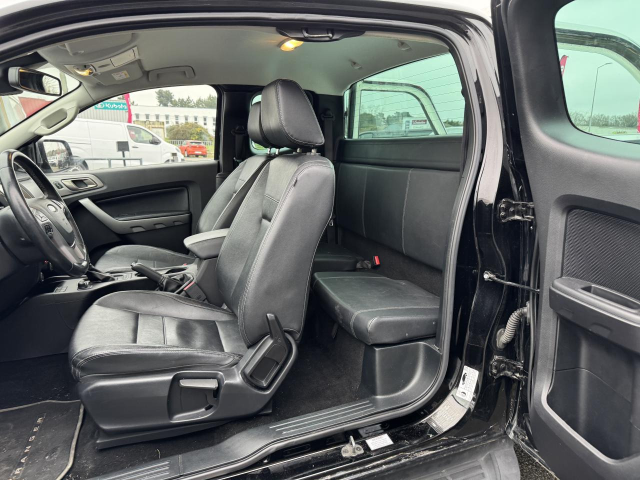 FORD RANGER 2.0 ECOBLUE 170CH SUPER CABINE XLT - أخرى: صور 4 FORD RANGER 2.0 ECOBLUE 170CH SUPER CABINE XLT - أخرى: صور 4