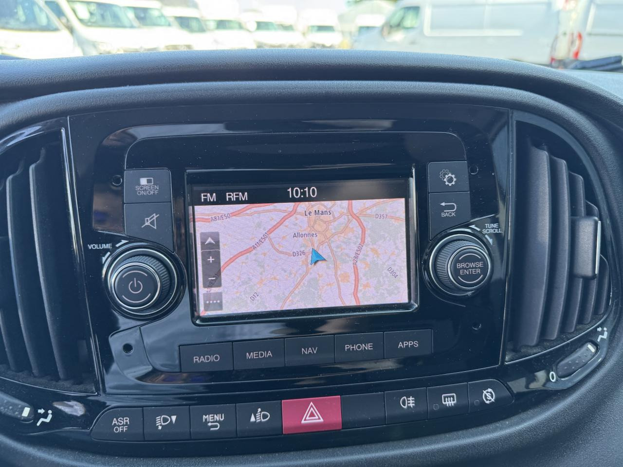 Fiat Doblo Cargo 1.3 MULTIJET 95CH PACK TRIO NAV E6D - فان المدمجة: صور 4 Fiat Doblo Cargo 1.3 MULTIJET 95CH PACK TRIO NAV E6D - فان المدمجة: صور 4