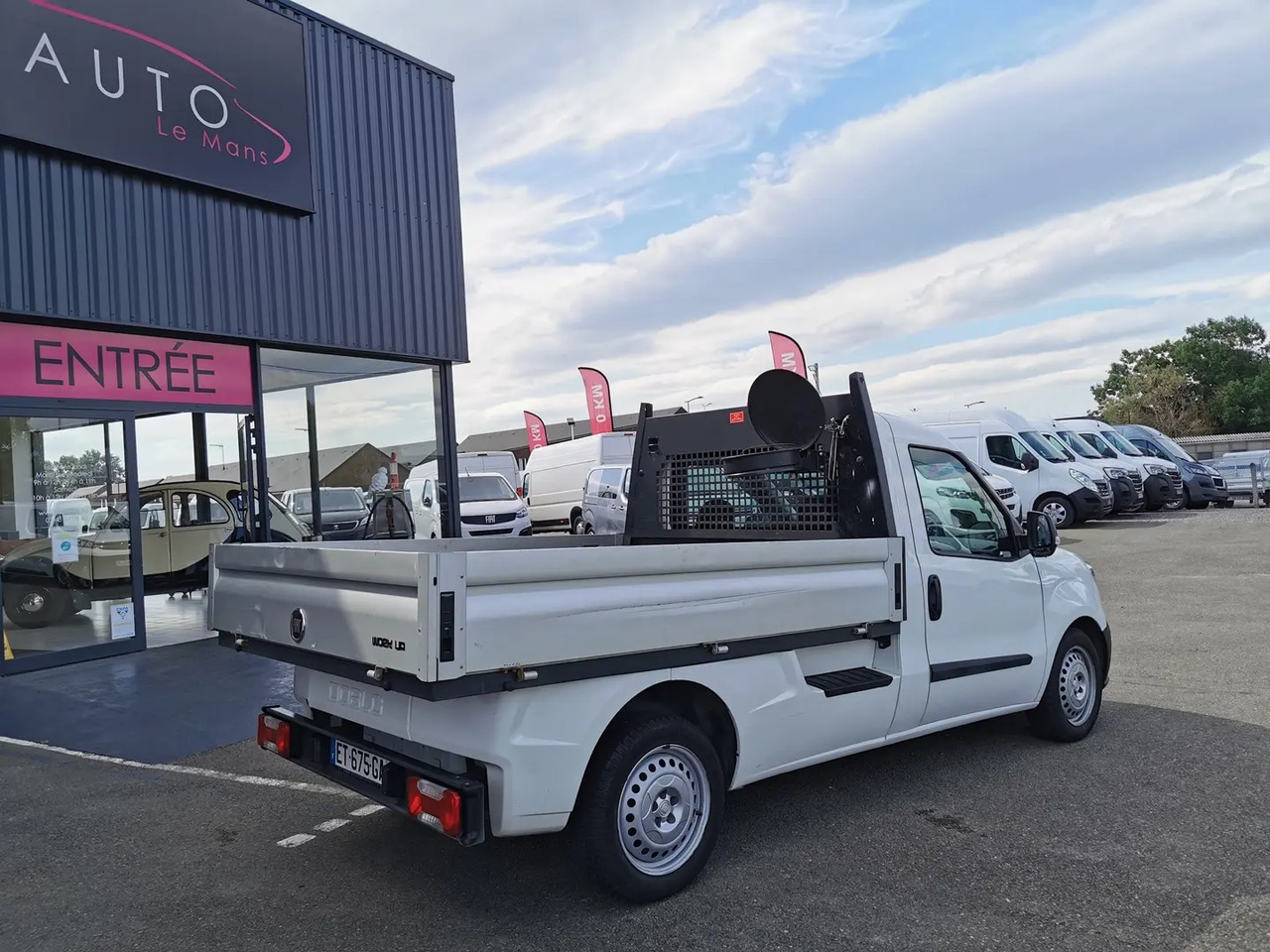 Fiat Doblo Cargo WORK UP MAXI 1.6 MULTIJET 105CH PRO LOUNGE - الشاحنات الصغيرة المسطحة: صور 4 Fiat Doblo Cargo WORK UP MAXI 1.6 MULTIJET 105CH PRO LOUNGE - الشاحنات الصغيرة المسطحة: صور 4