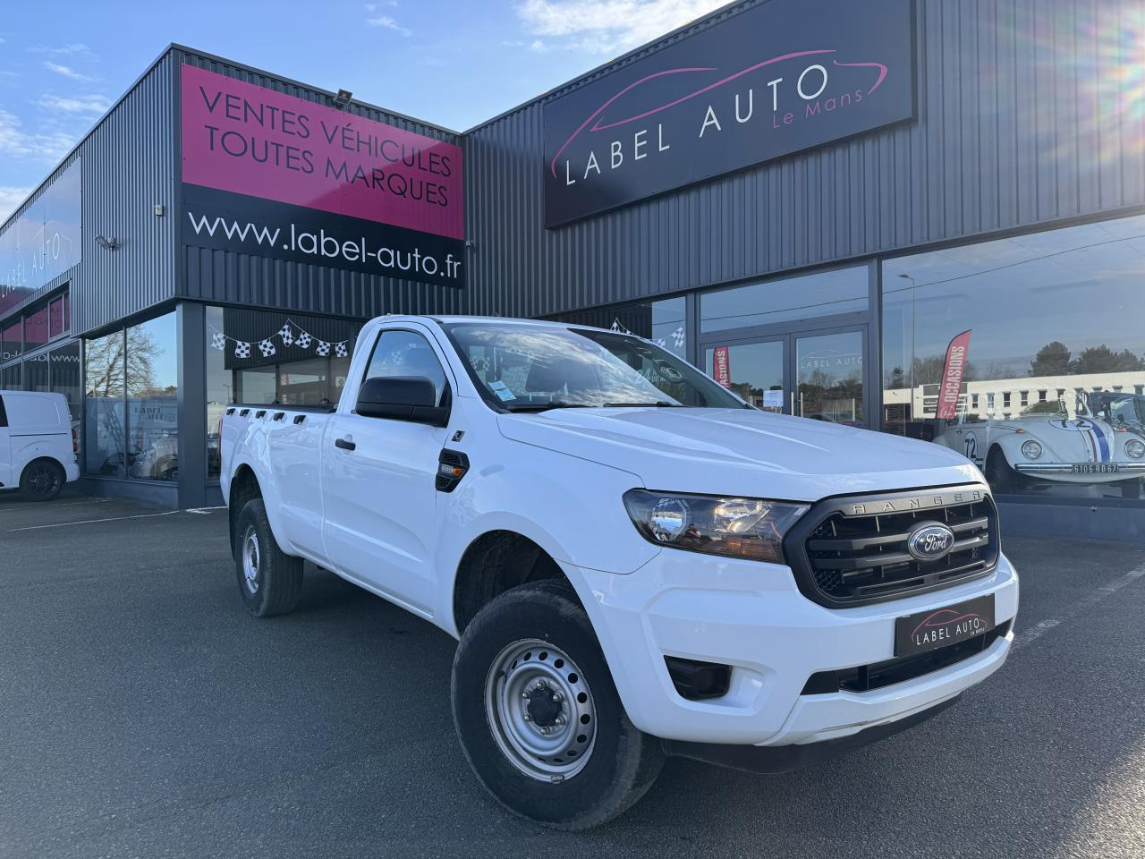 Ford Ranger 2.0 TDCI 170CH 4X4 SIMPLE CABINE XL - شاحنة البيك أب: صور 2 Ford Ranger 2.0 TDCI 170CH 4X4 SIMPLE CABINE XL - شاحنة البيك أب: صور 2