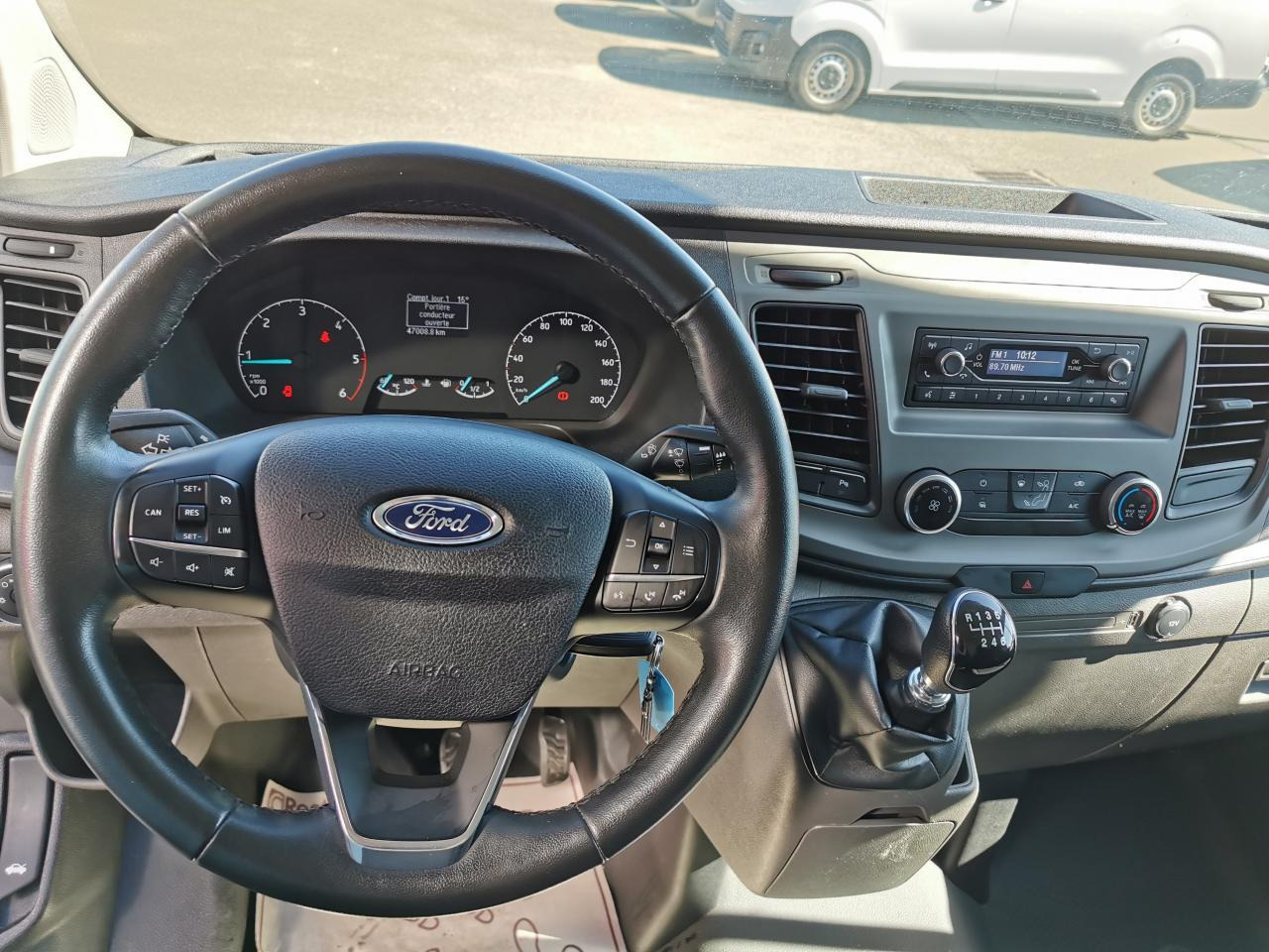 Ford Transit Custom FOURGON 130CH 300 L1H1 Trend Business - فان: صور 4 Ford Transit Custom FOURGON 130CH 300 L1H1 Trend Business - فان: صور 4