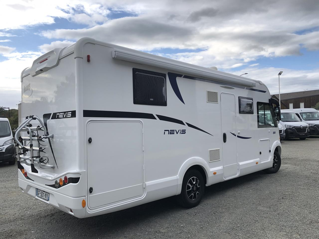 MC LOUIS NEVIS 281 - موتر هوم متكامل: صور 2 MC LOUIS NEVIS 281 - موتر هوم متكامل: صور 2