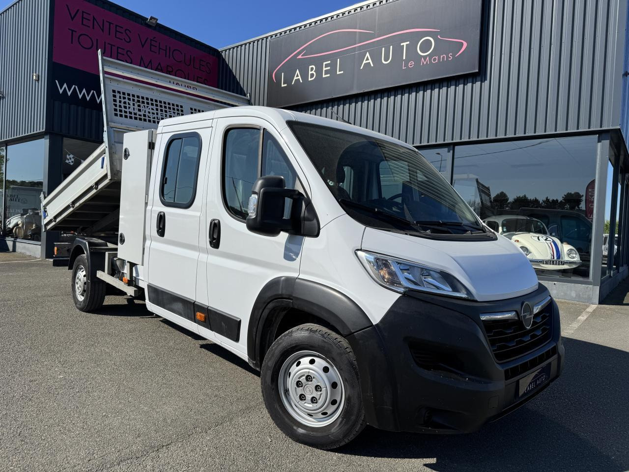 Opel Movano combi 165CH BLUEHDI S&S BENNE COFFRE DOUBLE CABINE 6 PLACES - قلاب صغير: صور 2 Opel Movano combi 165CH BLUEHDI S&S BENNE COFFRE DOUBLE CABINE 6 PLACES - قلاب صغير: صور 2
