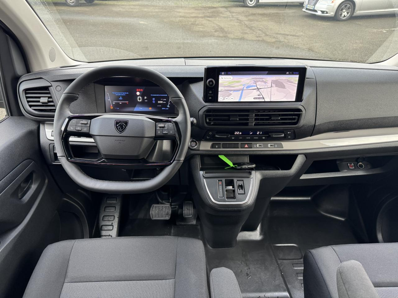 PEUGEOT Expert XL 2.0 BlueHDi - 180 S&S - BV EAT8 III CABINE APPROFONDIE Fourgon Cabine approfondie Fix - فان: صور 3 PEUGEOT Expert XL 2.0 BlueHDi - 180 S&S - BV EAT8 III CABINE APPROFONDIE Fourgon Cabine approfondie Fix - فان: صور 3