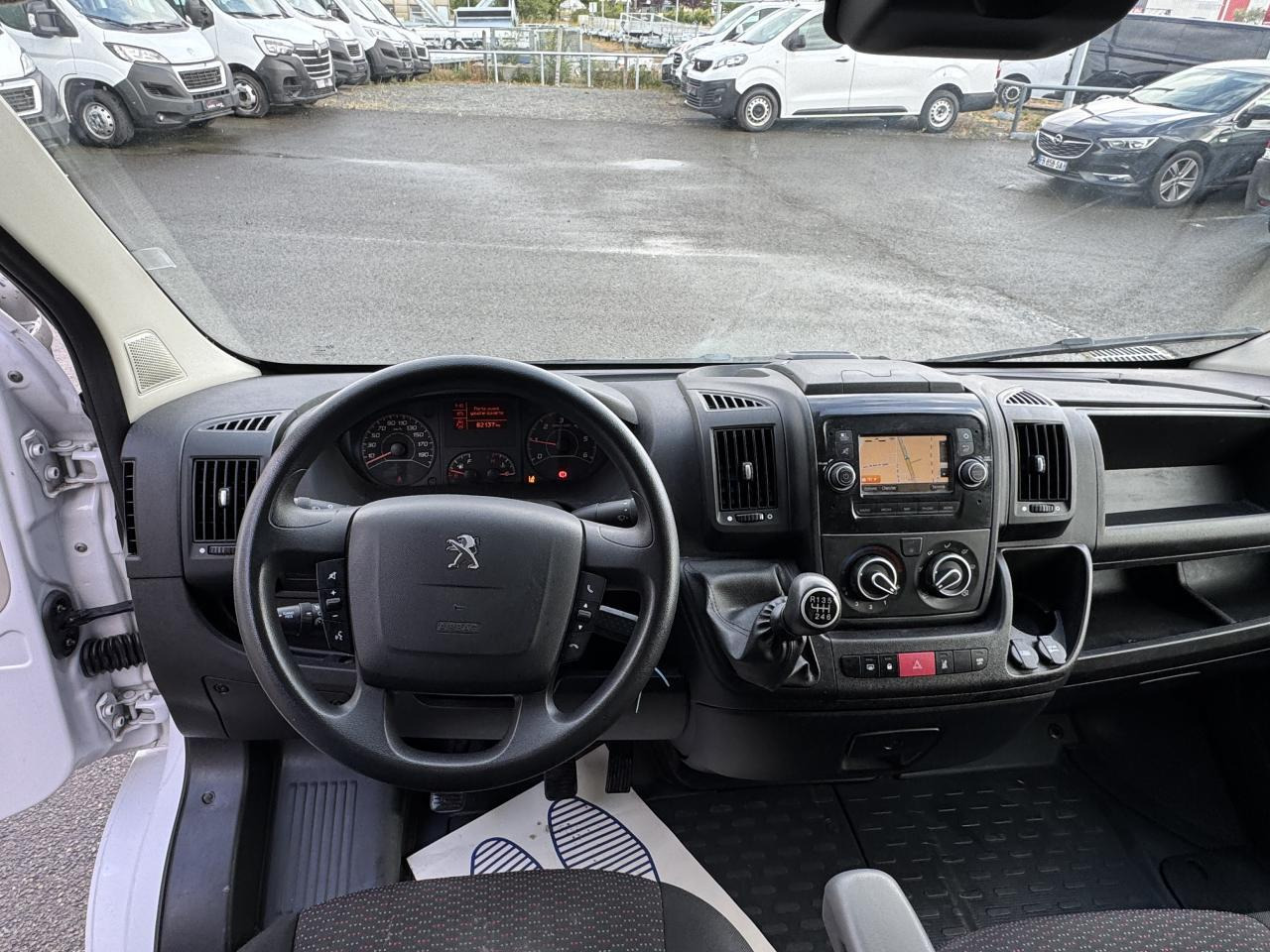 Peugeot Boxer 333 L2H2 2.2 BLUEHDI S&S 140CH ASPHALT - فان: صور 3 Peugeot Boxer 333 L2H2 2.2 BLUEHDI S&S 140CH ASPHALT - فان: صور 3
