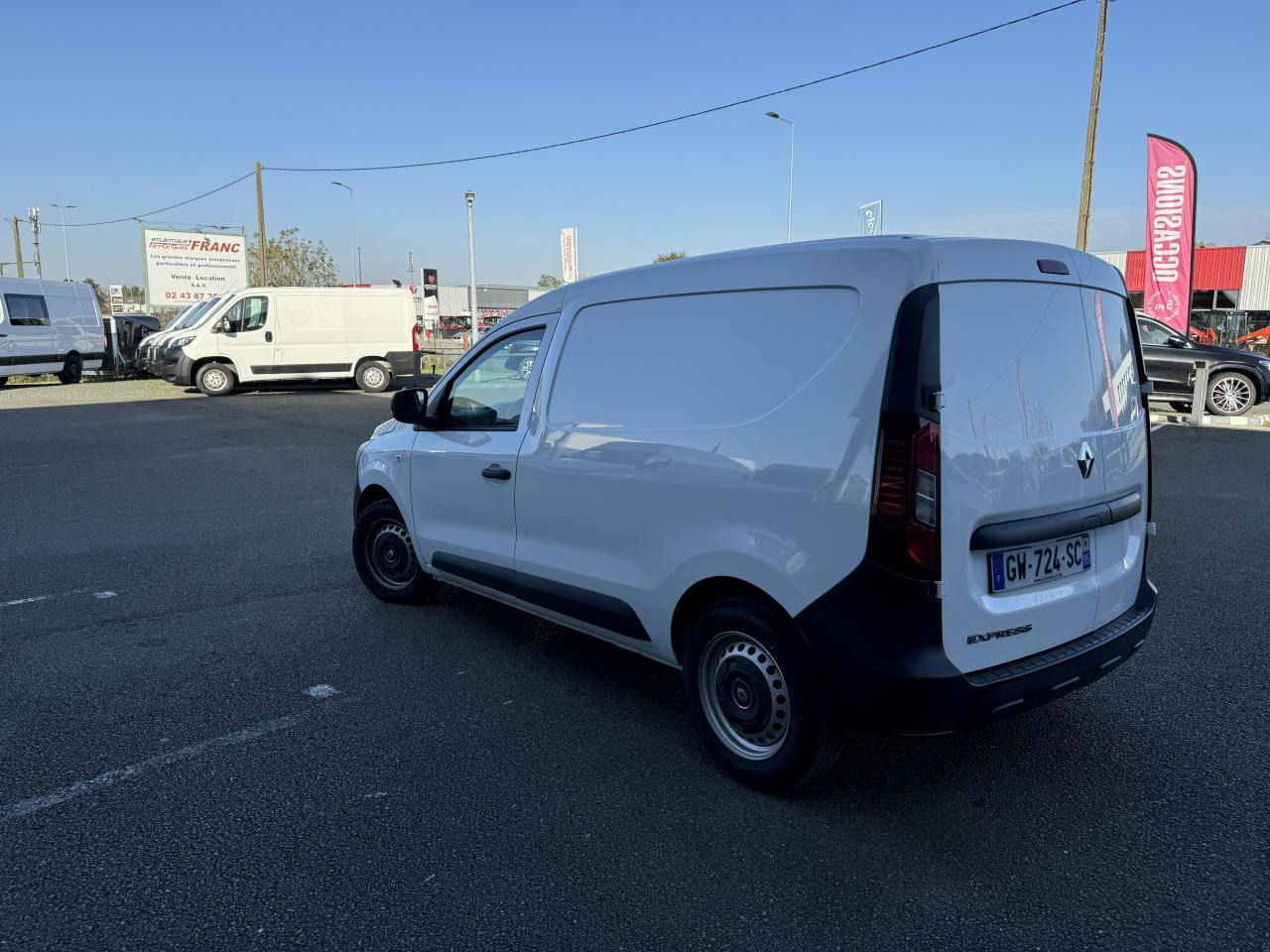 فان RENAULT EXPRESS 1.5 DCI 95CH CONFORT: صور 7 فان RENAULT EXPRESS 1.5 DCI 95CH CONFORT: صور 7