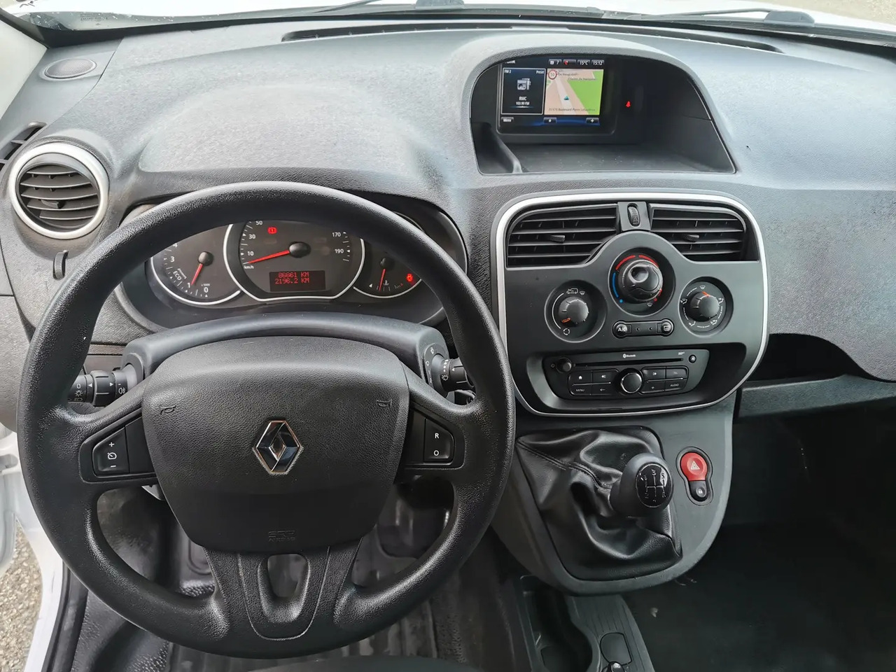 Renault Kangoo 1.5 BLUE DCI 80CH GRAND CONFORT 5CV - فان: صور 3 Renault Kangoo 1.5 BLUE DCI 80CH GRAND CONFORT 5CV - فان: صور 3