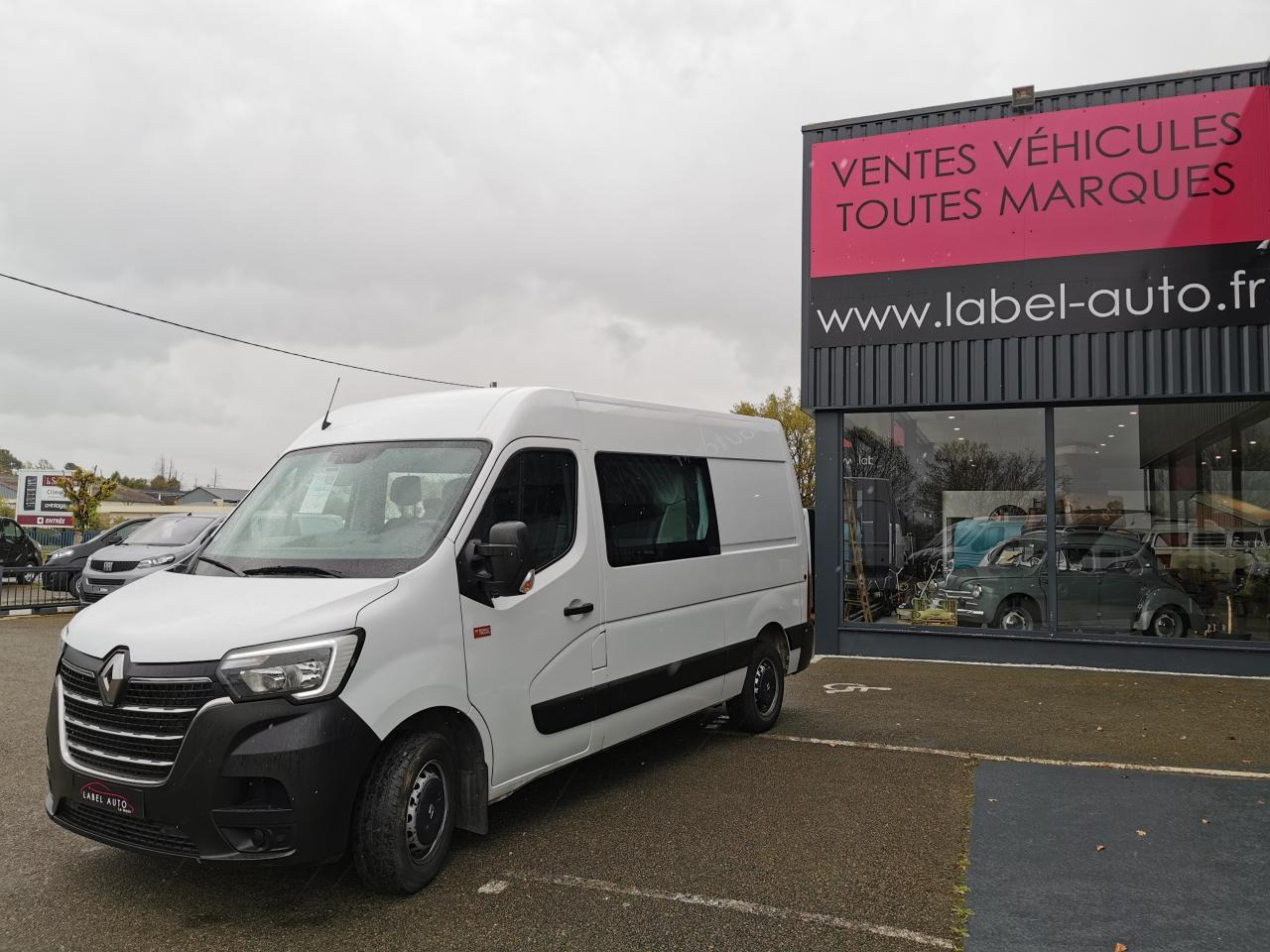 Renault Master 7 PLACES Confort F3300 L2H2 2.3 dCi - 135 III CABINE APPROFONDIE Cabine approfondie L2H2 Tra - الشاحنات الصغيرة كابينة مزدوجة: صور 5 Renault Master 7 PLACES Confort F3300 L2H2 2.3 dCi - 135 III CABINE APPROFONDIE Cabine approfondie L2H2 Tra - الشاحنات الصغيرة كابينة مزدوجة: صور 5