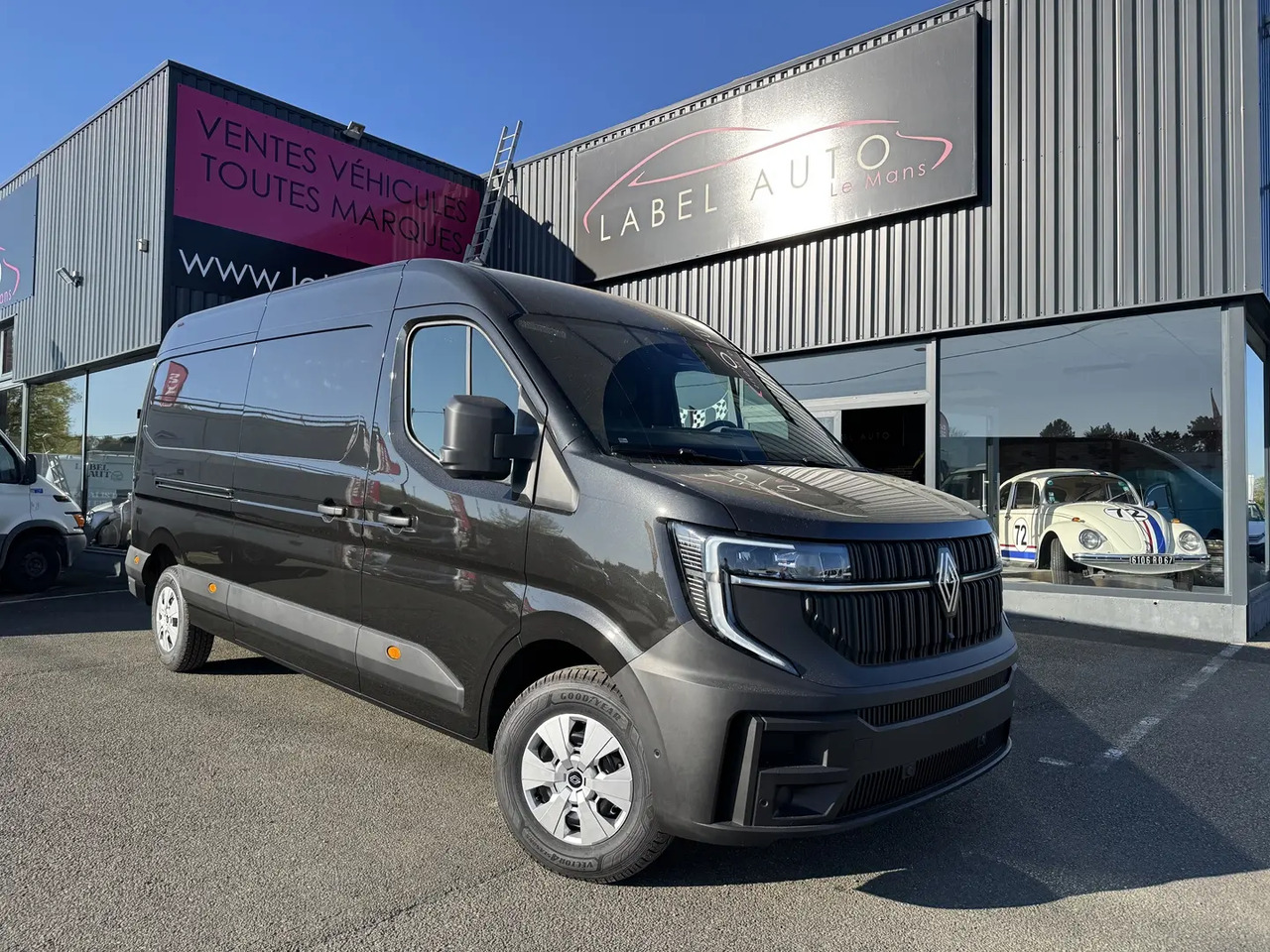Renault Master F3500 L3H2 2.0 BLUE DCI 150CH EXTRA - فان: صور 1 Renault Master F3500 L3H2 2.0 BLUE DCI 150CH EXTRA - فان: صور 1