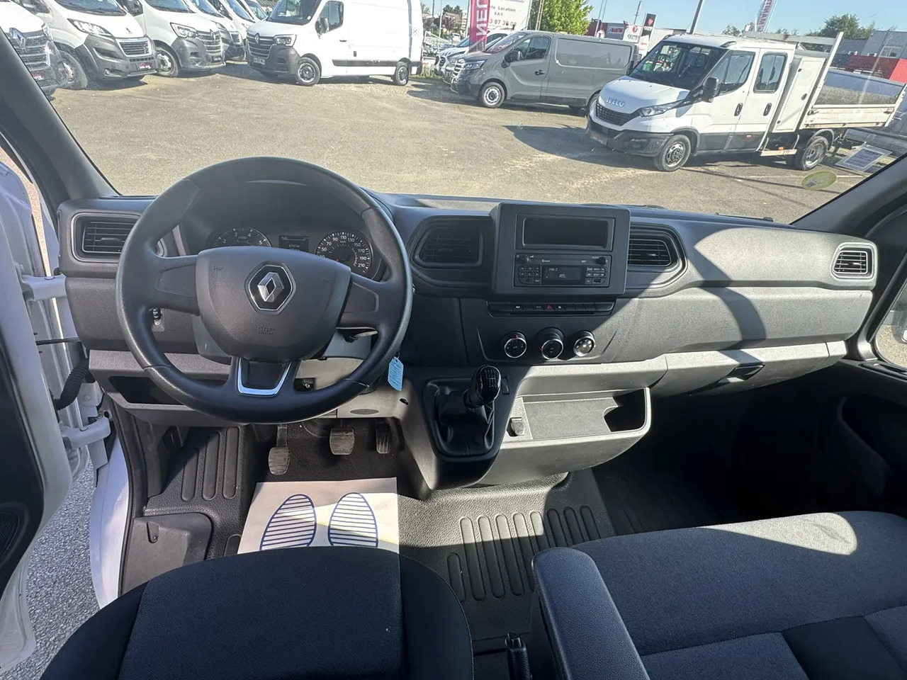 Renault Master F3500 L3H2 2.3 DCI 135CH CONFORT EURO6 - فان: صور 3 Renault Master F3500 L3H2 2.3 DCI 135CH CONFORT EURO6 - فان: صور 3