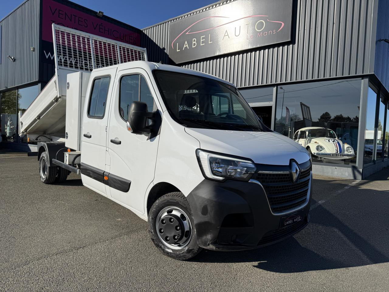 Renault Master RENAULT 3T5 BENNE + COFFRE RJ DOUBLE CABINE 6 PL 2.3 DCI 130 CH CONFORT + GPS + REGUL + CLIM - قلاب صغير: صور 2 Renault Master RENAULT 3T5 BENNE + COFFRE RJ DOUBLE CABINE 6 PL 2.3 DCI 130 CH CONFORT + GPS + REGUL + CLIM - قلاب صغير: صور 2