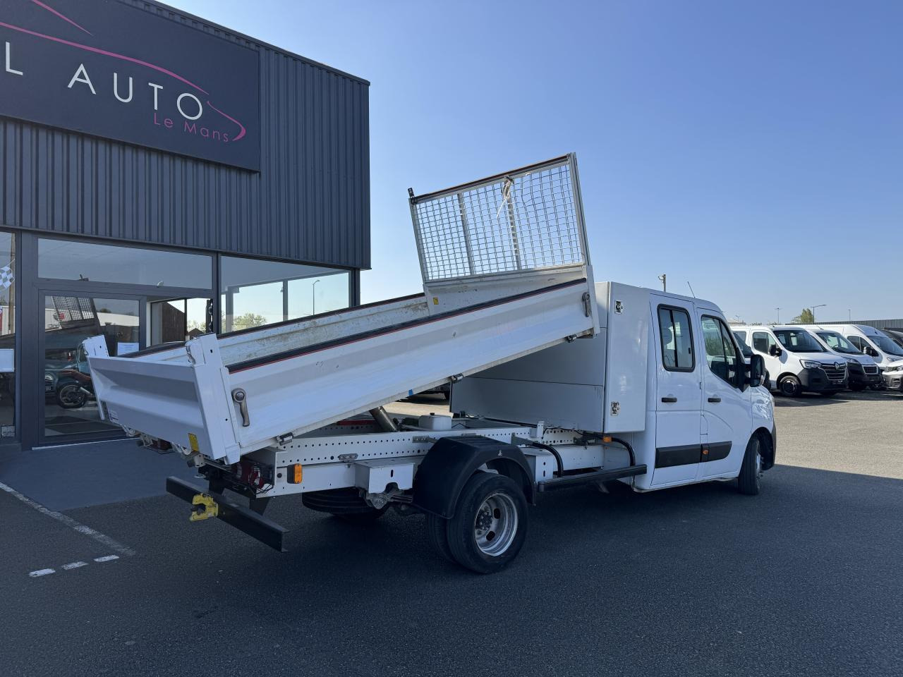 Renault Master combi RENAULT 3T5 BENNE + COFFRE RJ DOUBLE CABINE 6 PL 2.3 DCI 130 CH CONFORT + GPS + REGUL + CLIM - قلاب صغير: صور 5 Renault Master combi RENAULT 3T5 BENNE + COFFRE RJ DOUBLE CABINE 6 PL 2.3 DCI 130 CH CONFORT + GPS + REGUL + CLIM - قلاب صغير: صور 5