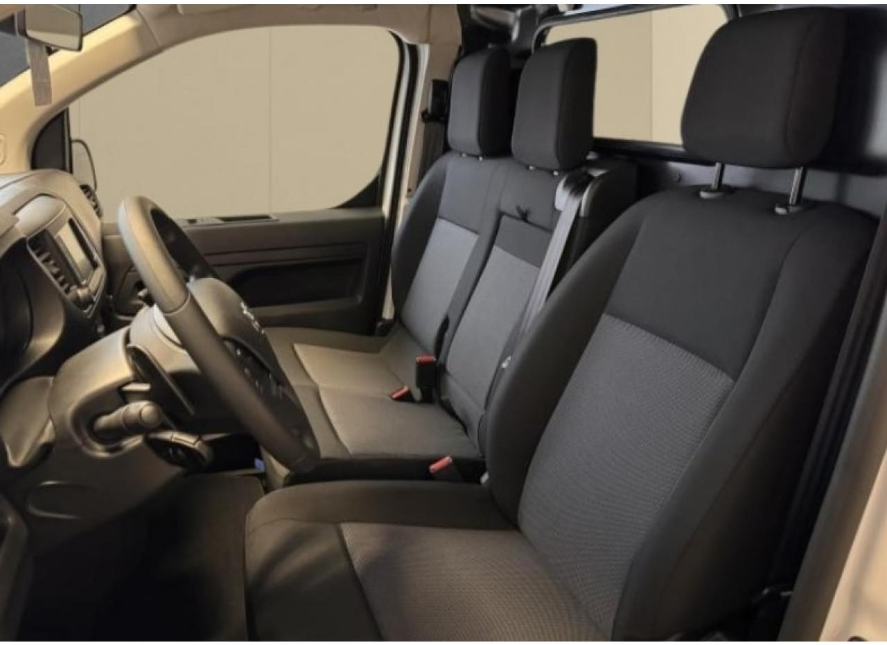 TOYOTA Proace 2.0 140 D-4D - Start&Stop 2016 FOURGON Fourgon Medium Start PHASE 2 - فان: صور 5 TOYOTA Proace 2.0 140 D-4D - Start&Stop 2016 FOURGON Fourgon Medium Start PHASE 2 - فان: صور 5