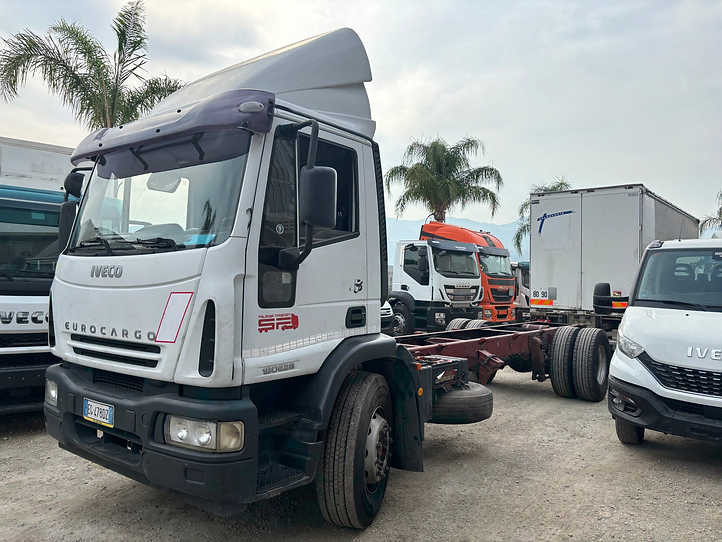 Eurocargo 180e28 - الشاسيه شاحنة: صور 2 Eurocargo 180e28 - الشاسيه شاحنة: صور 2