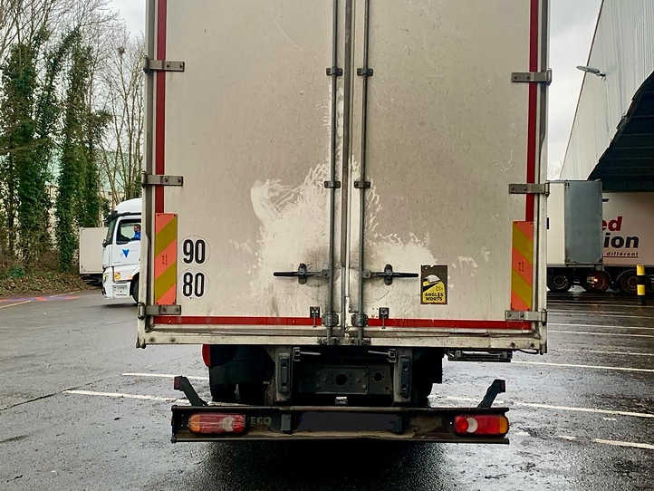 Iveco Eurocargo 120el22 - بصندوق مغلق شاحنة: صور 4 Iveco Eurocargo 120el22 - بصندوق مغلق شاحنة: صور 4