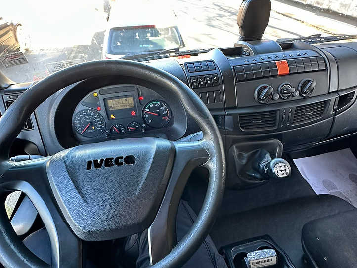 Iveco Eurocargo 160e25 - بصندوق مغلق شاحنة: صور 3 Iveco Eurocargo 160e25 - بصندوق مغلق شاحنة: صور 3