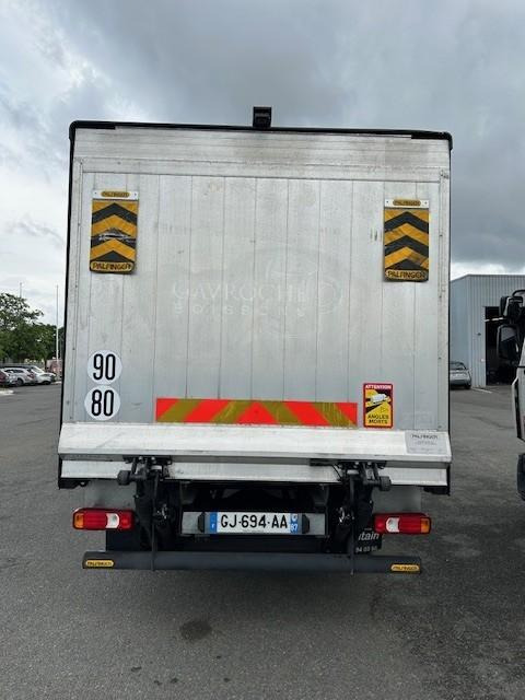 Iveco Daily 70C16 Plateau Brasseur Rideaux coulissant Hayon rabattable - الشاحنات الصغيرة ستائر: صور 3 Iveco Daily 70C16 Plateau Brasseur Rideaux coulissant Hayon rabattable - الشاحنات الصغيرة ستائر: صور 3