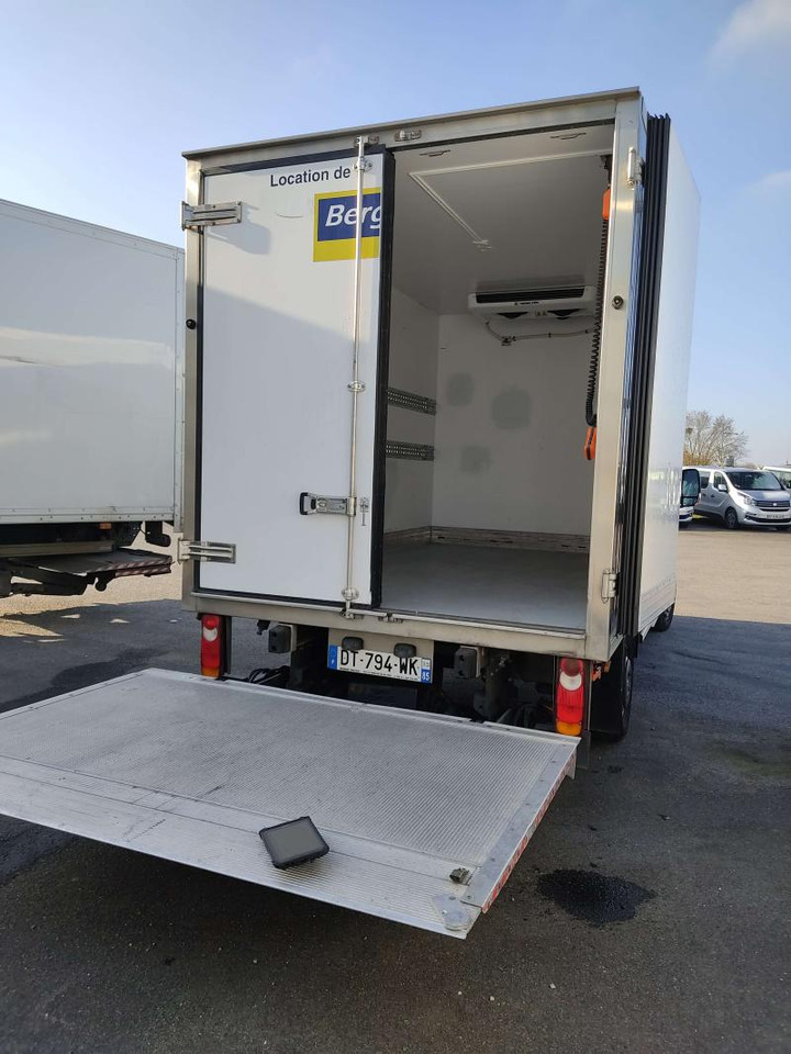 MASTER CC FRIGO 125CV - الشاحنات الصغيرة المبردة: صور 3 MASTER CC FRIGO 125CV - الشاحنات الصغيرة المبردة: صور 3
