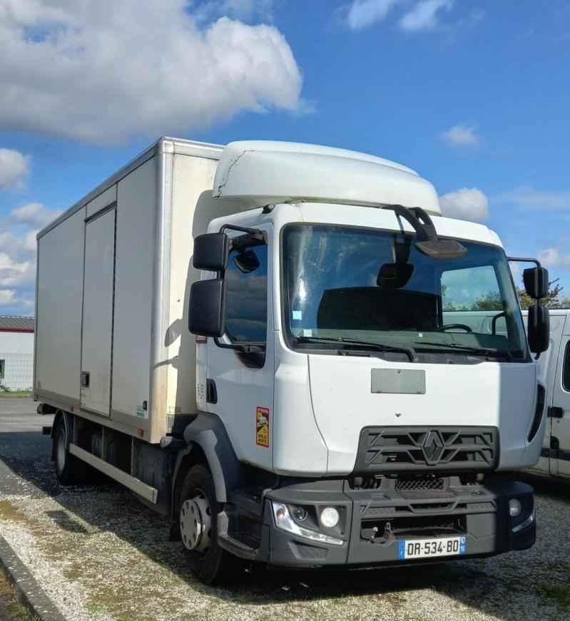 Renault D 4X2 180cv - بصندوق مغلق شاحنة: صور 2 Renault D 4X2 180cv - بصندوق مغلق شاحنة: صور 2