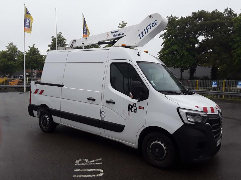 Renault Master 130 35 Fourgon nacelle - مصاعد الازدهار محمولة على شاحنة: صور 1 Renault Master 130 35 Fourgon nacelle - مصاعد الازدهار محمولة على شاحنة: صور 1