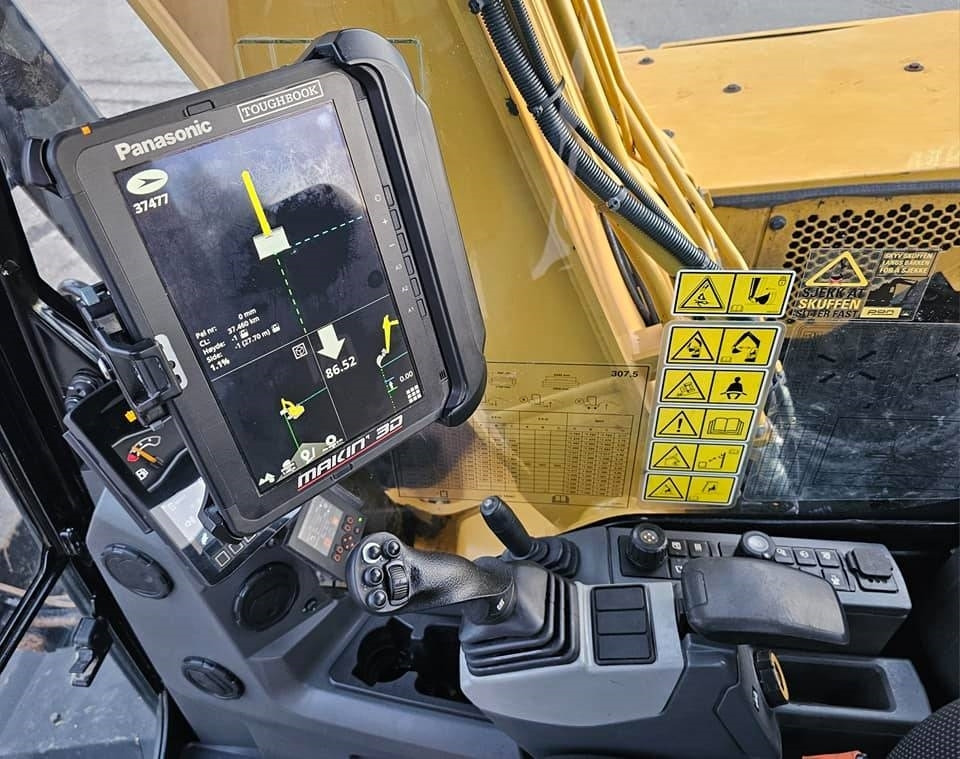 حفارات زحافة CAT 307.5-07: صور 41