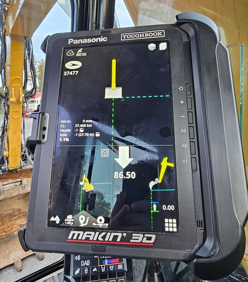 حفارات زحافة CAT 307.5-07: صور 40